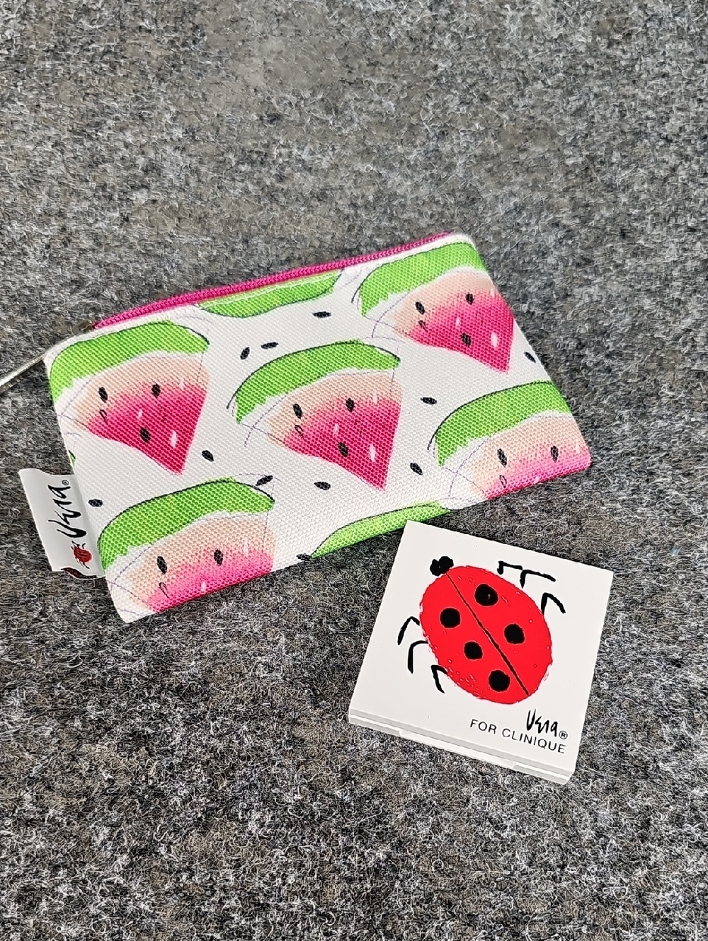 Clinique Vera Neumann Watermelon pouch & Eyeshadow Blush Lady Bug Compact, NEW